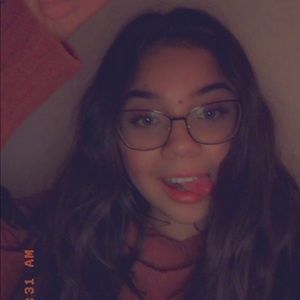 Meet your Posher, Brianna